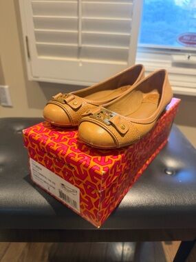 Tory Burch Camel/Tan Leather Logo Ballet Flats